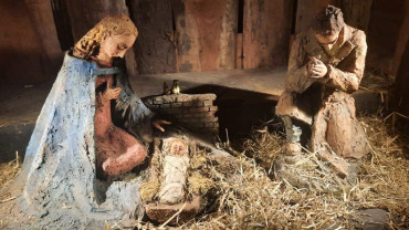 kerststal_maria_jezus_jozef-800x445